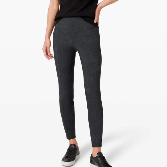 NWT Lululemon Here to There HR Pant 7/8 - Picture 2 of 10